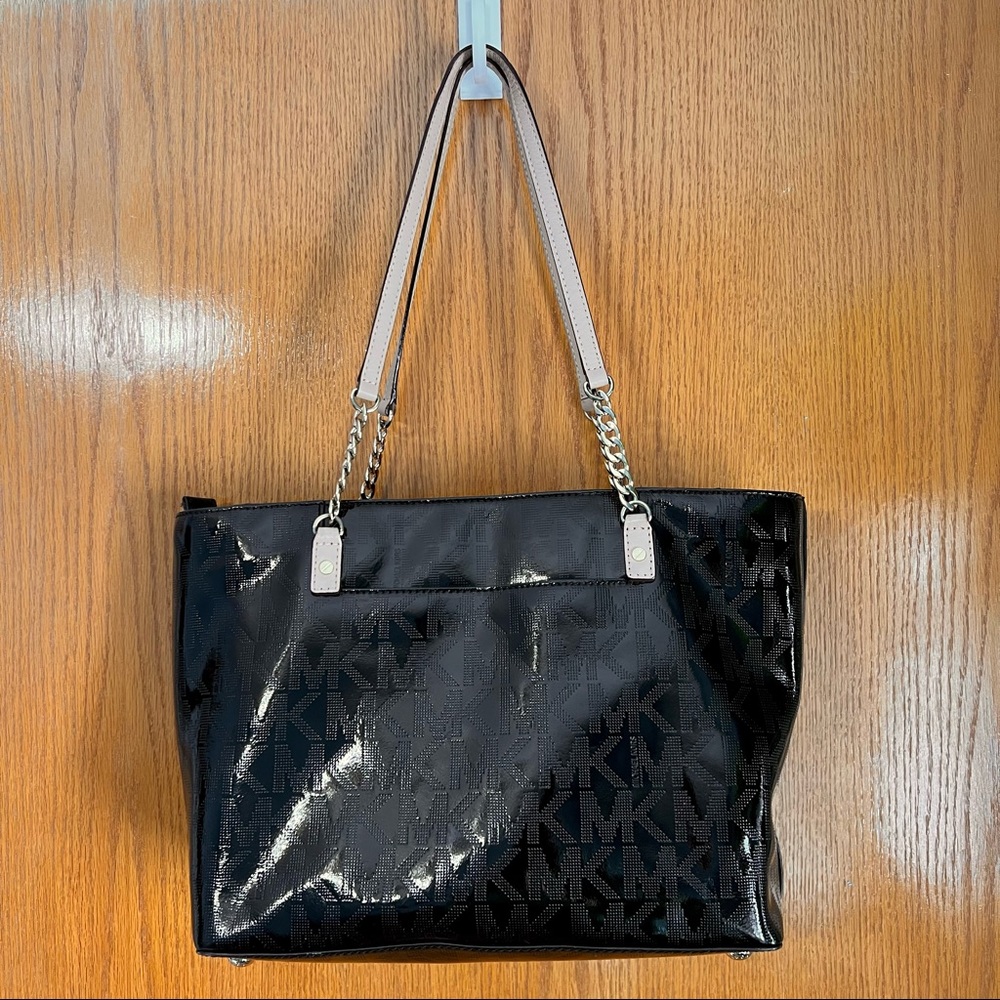 Michael Kors Tote, black patent leather
